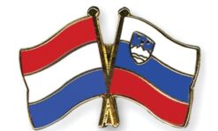 Nederland Slovenia vlag vriendschapsspeldje