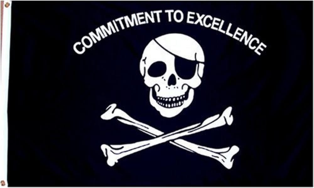 Pirate vlag Commitment to Excelence
