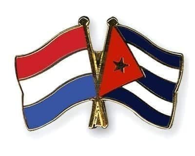 Netherlands Cuba flag friendship pin
